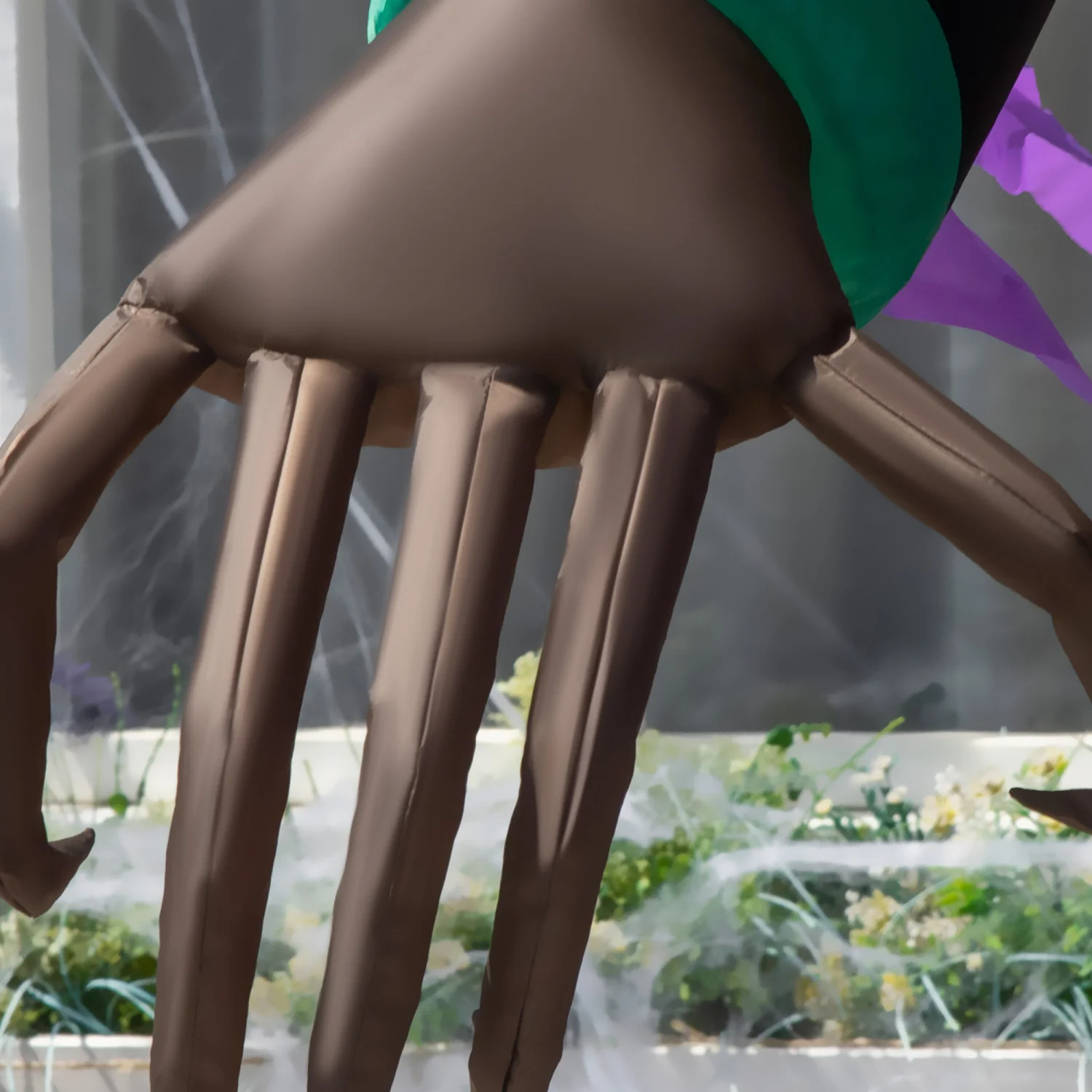 Thumb 4
